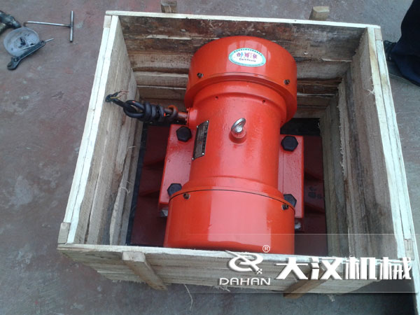 倉(cāng)壁振動(dòng)器木箱包裝