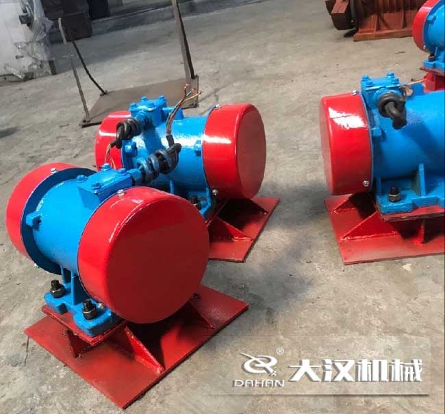 倉壁振動(dòng)器